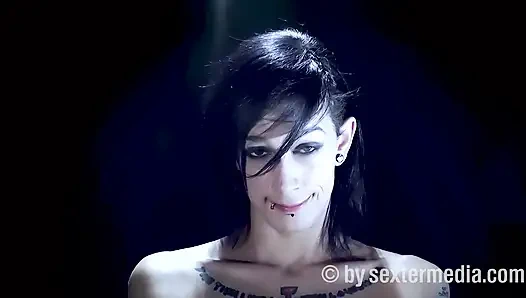 Tüylü Vajina Ve Bağlama Fetişi