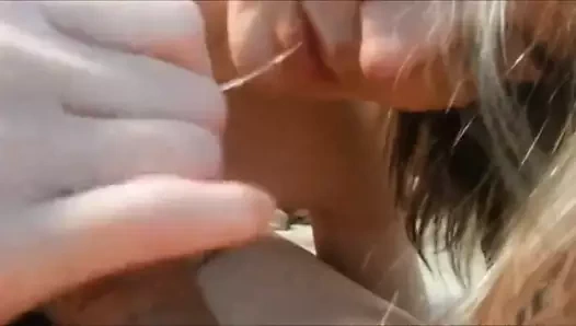 Ağzınla horozu böyle sağarsın