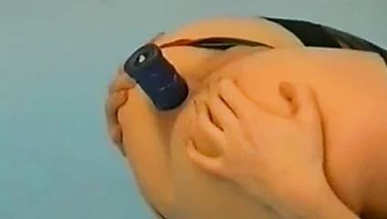 Süper flexy kız kedi oynuyor