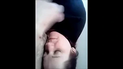 cuck koca temizlik karısının yüzünü