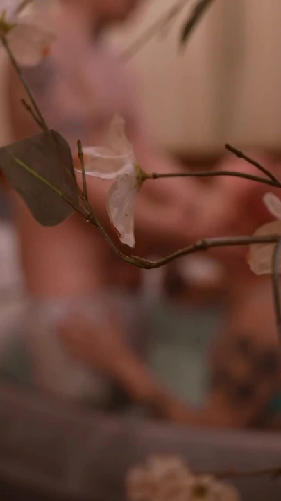 Röntgenci jakuzide sakso çekiyor | Klip 1