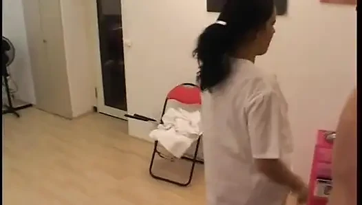 Esmer güzeller seks seçmelerinde sikiliyor