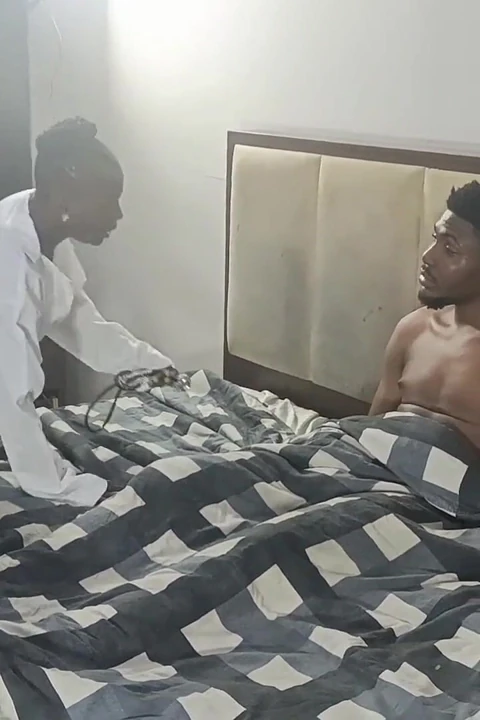 Seni sikiş şekline bayıldığım kişisel doktorum yaparım