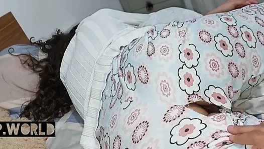 Подруга в пижаме