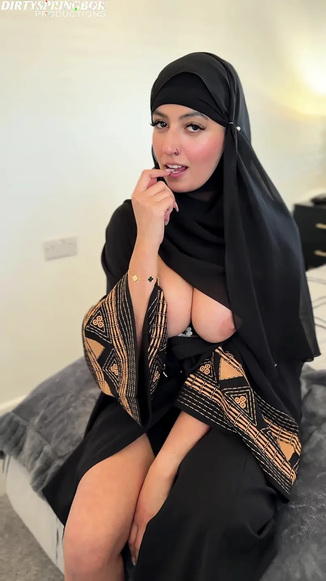 Aaliyah Ramazan'ı Urduca 31 talimatıyla bitiriyor