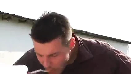 açık hava partisinde handjob