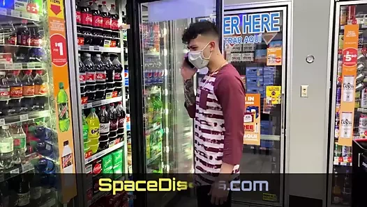 Kolej amigo danielle istiyor için sikme ve var eğlence