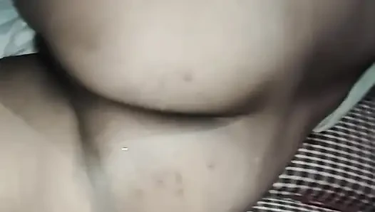 Hintli kadın seks videosu sert sikişiyor