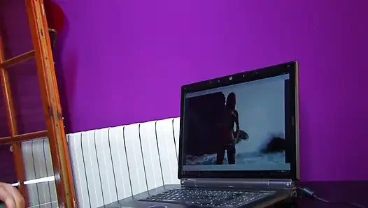 Çoraplı erkek delisi üçlü sekste sert sikiliyor