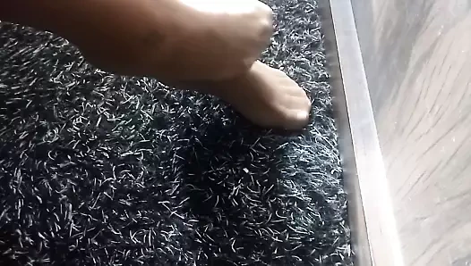 benim küçük ayaklarım