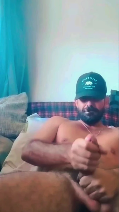 Kovboy Matador ve büyük pirocası