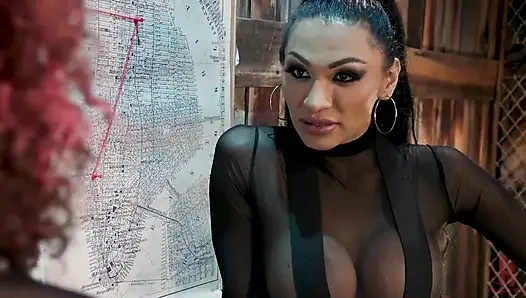 Şimdiye kadarki en iyi: Jessy Dubai, Daisy Ducati'nin anal sadakatini istiyor
