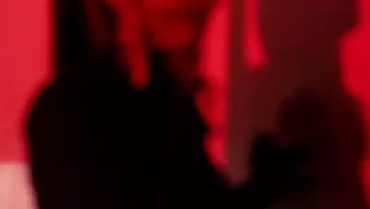 kırmızı sever misin kırmızı ışıkta rhodes'u özledim