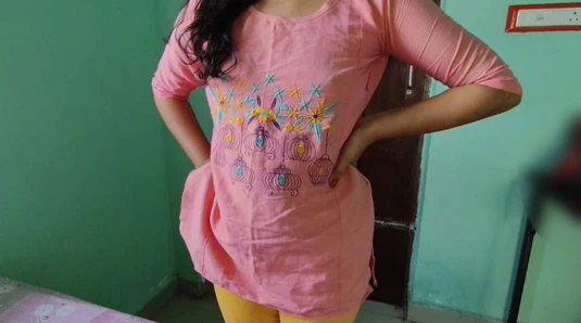 Köylü jiju güzel sali edepsiz konuşma domaltmalı acı verici seks, jiju sali Hintçe edepsiz konuşma xxx video