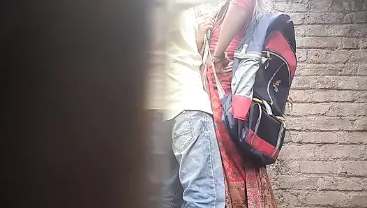 Seksi üniversite öğretmeni büyük memeli öğrencisini sikmek istiyor. Viral Mms