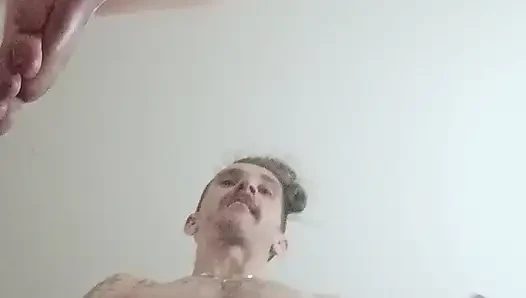 Olgun ve seksi kadın otelde sert sikiliyor