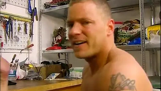 Anal nine ağzına püskürtülüyor