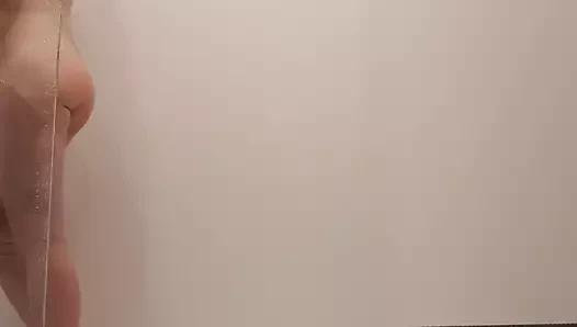 duştan çıkıyorum