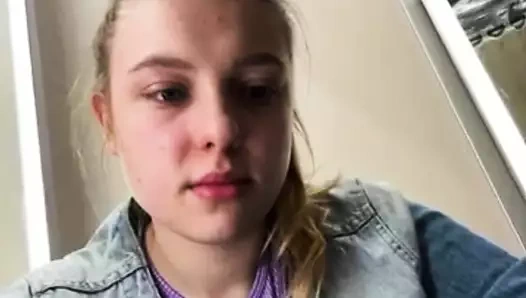 Herkesin içinde orgazm ile anal seks - yakın çekim parmaklama