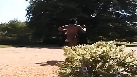 Büyük Omar'ın İngiliz maceraları: sulu fantezi (2001)