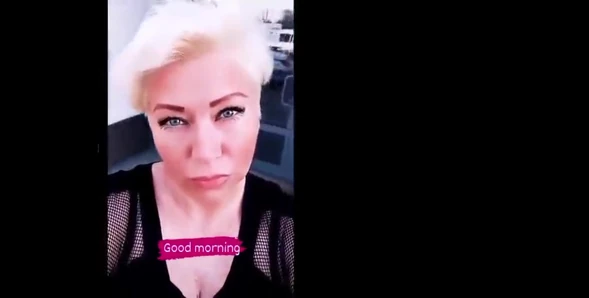 Evli fahişe Aimee ile samimi bir ilişki her türlü sikişiyor ve amında aşırı nesneler.!. ))
