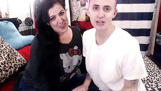 Lezbiyenler seni emasculate ediyor