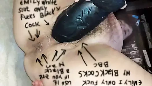 Emily, bu dünyada iyi bir bbc'den daha iyi bir şey yok