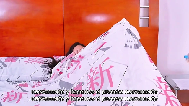 Kitty DJ ve Jennifer Play - ateşli hemşireler acil serviste amcık yalıyor - parmakları, dili ve patlayıcı fışkırtmalı lezbiyen