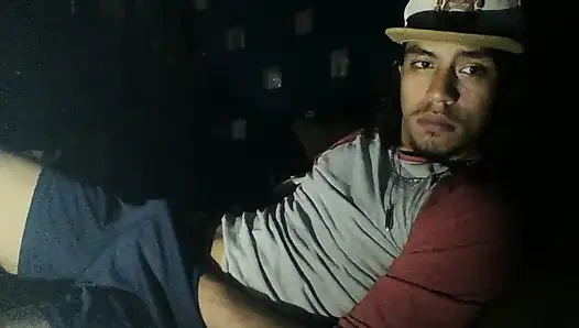 Onunla kadın porno modelleri izlerken sevişiyorum