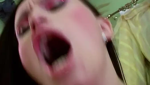 Onu kedi lanet önce biraz hazırlık ihtiyacı var