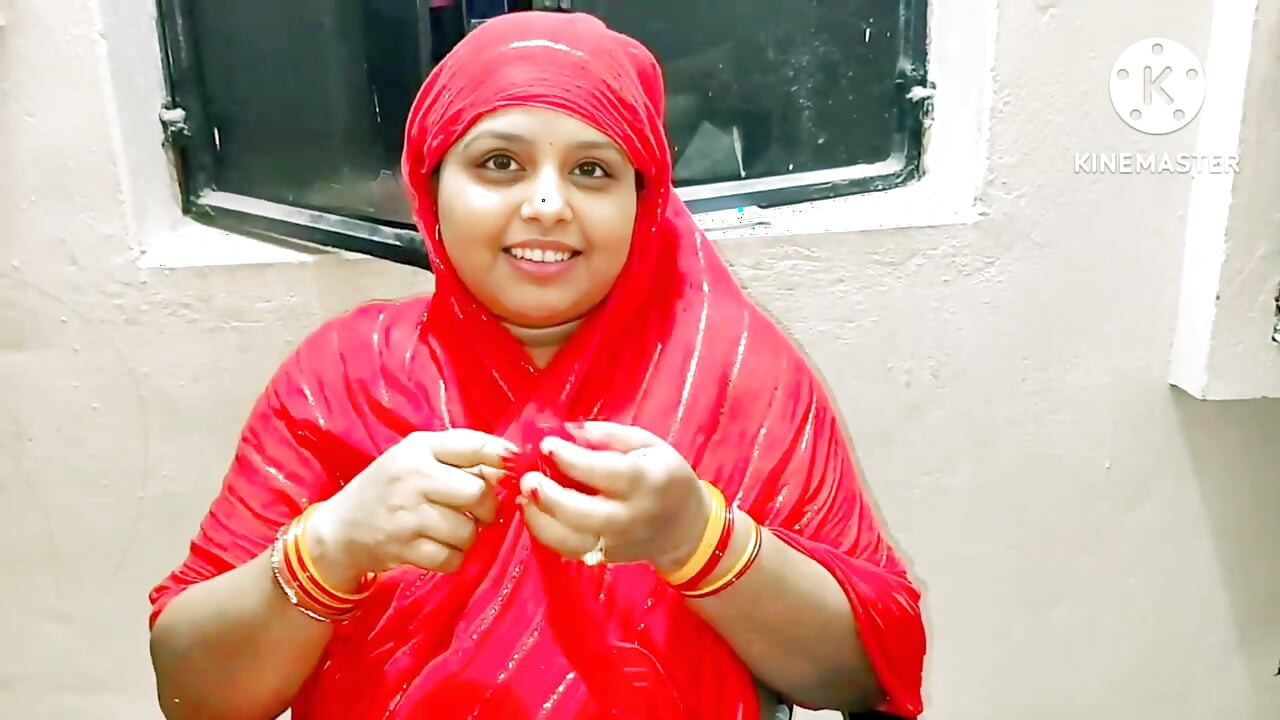 Bhabhi fuking neighbour boy's with kichen Hindi Audio