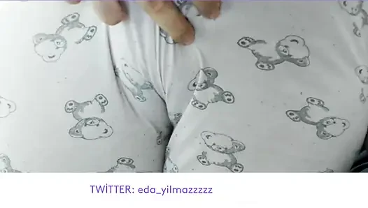 CAMELTOE- PAJAMA- SWOLLEN PUSSY