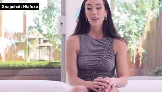 Ateşli kız öğle tatilinde sikişiyor – işi fena halde istiyordu