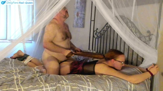 Kendi örgülerimle boğuldum - esaret ve sert seks