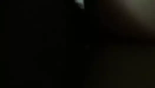 Gıcırtılı yatakta tombul bir kızla seks