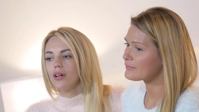 blake eden ve abby cross'un oynadığı pembe ve kabarık