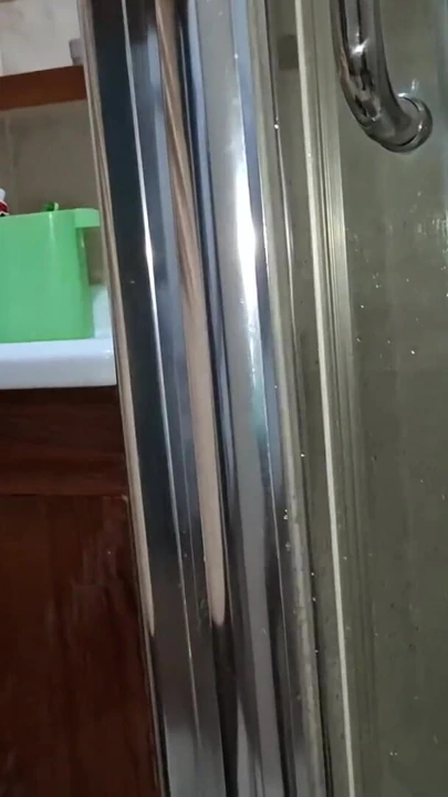 Gel ve dünyanın en iyi amcığını deneyimle. | Klip 1