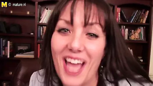 bilgisayar önünde amatör amerikan gerçek anne