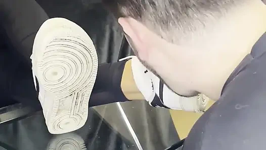 Kirli beyaz spor ayakkabı ibadeti - valeria gecesi (önden görünüm)