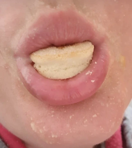 Edepsiz fantezimle seni büyüleyeceğiz...