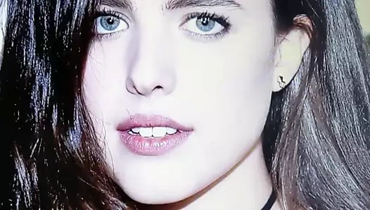 Margaret qualley boşalıyor