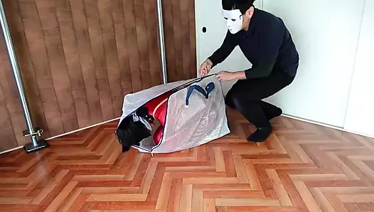 Escaping From a Bag Tied up and Stuffed