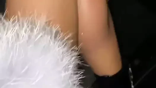 Yüksek topuklu seksi bacaklar