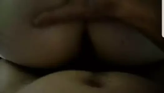 Creampie ve kız arkadaşımın kedi için nazik bir tokat