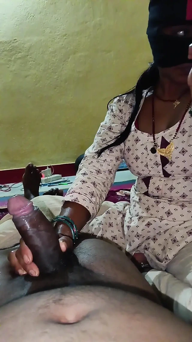 Soutele bhai  lund chus kar khushi di