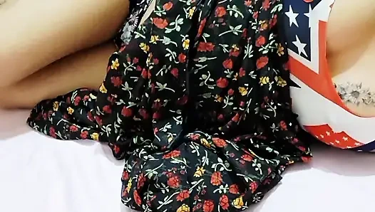 Hintli kadın dedikodu eğlencelidir.