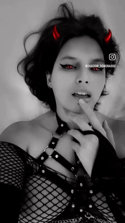 Beni tatmin etmek bir söz değil, bir performans.