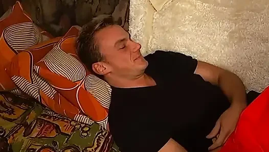 Ateşli Seks Derlemesi: Sarışın Ve Esmer Kızlar Sert Sikiliyor