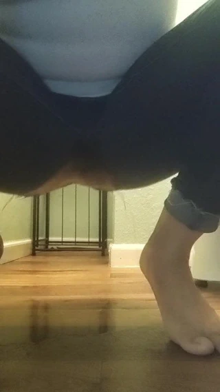 Latinaslut11 işiyor ona pantolon