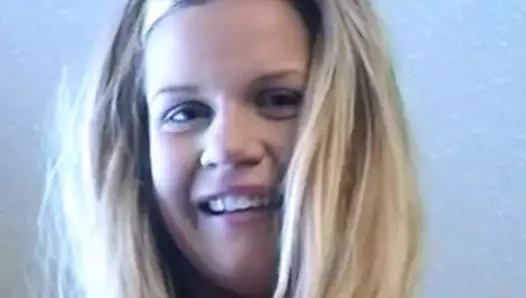 Lisa cums sonra onu yapışkan parmaklar